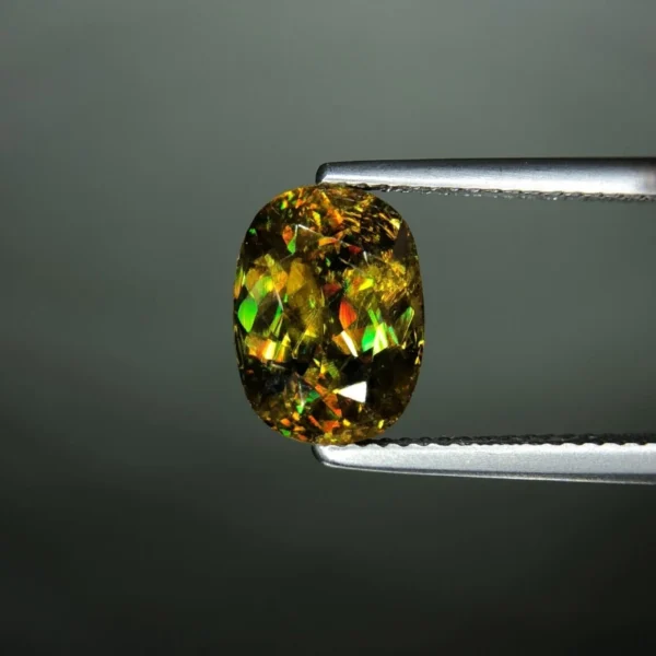 Chrome Sphene