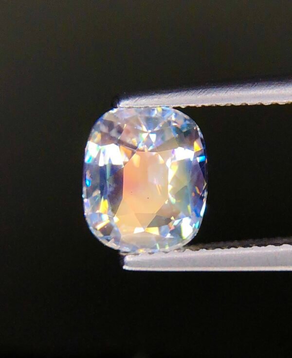 MIND-BLOWING 2.09 Ct RAINBOW MOONSTONE – NATURAL UNHEATED RARE GEMSTONE – ELECTRIC COLOR PLAY! MADAGASCAN TREASURE