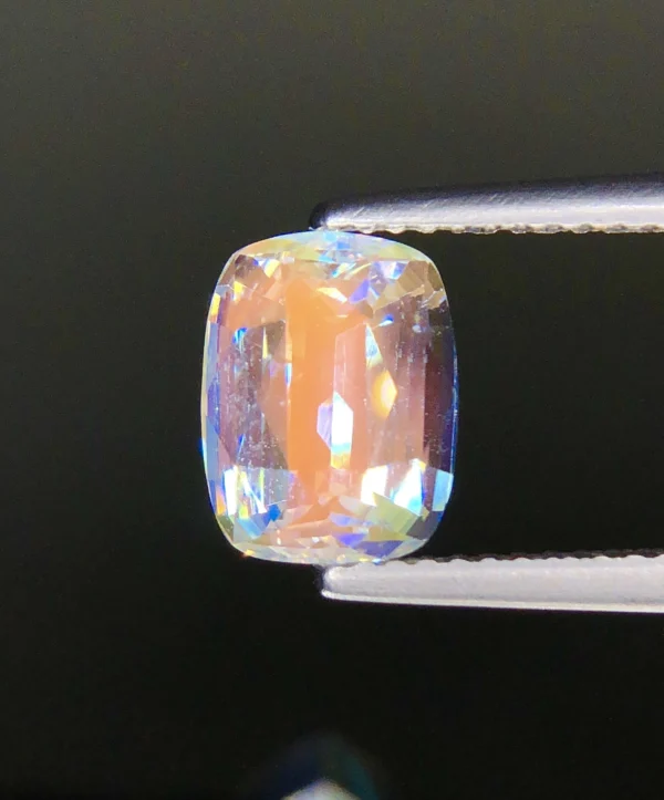 MIND-BLOWING 2.63 Ct RAINBOW MOONSTONE – NATURAL UNHEATED RARE GEMSTONE – ELECTRIC COLOR PLAY! MADAGASCAN TREASURE
