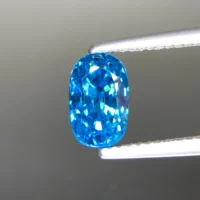 Vivid Blue Zircon From Cambodia, Eye Clean And Full Sparkle – Jewelry Quality 3.87 ct - Image 3