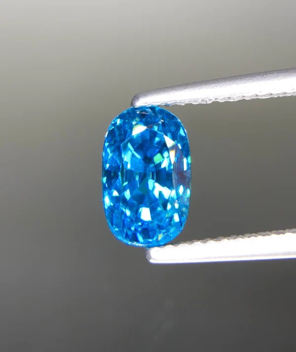 Vivid Blue Zircon From Cambodia, Eye Clean And Full Sparkle – Jewelry Quality 3.87 ct