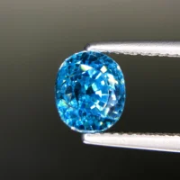 Vivid Blue Zircon From Cambodia, Eye Clean And Full Sparkle – Jewelry Quality 4.44 ct - Image 3