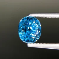 Vivid Blue Zircon From Cambodia, Eye Clean And Full Sparkle – Jewelry Quality 4.44 ct - Image 2