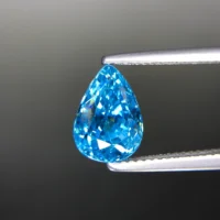 Vivid Blue Zircon From Cambodia, Eye Clean And Full Sparkle – Jewelry Quality 4.87 ct - Image 2