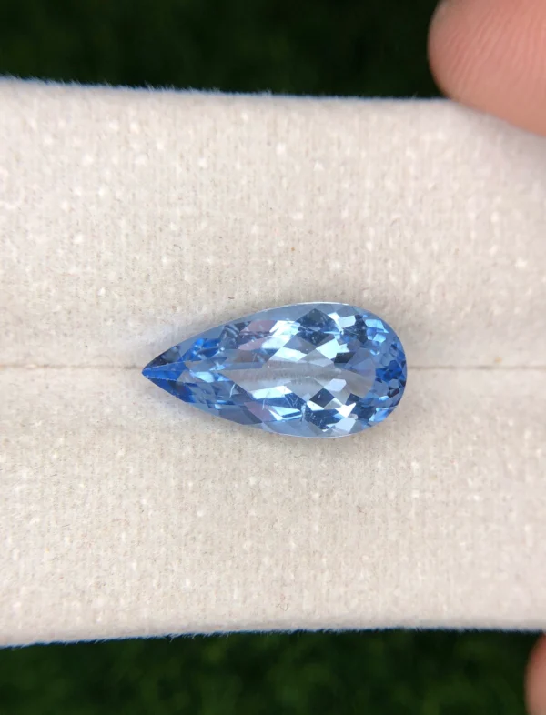 The Finest Santa Maria Color 4.08 ct Aquamarine from Madagascar