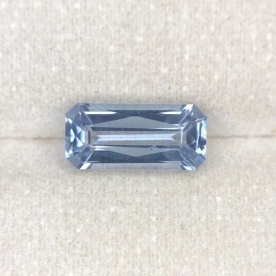 The finest Santa Maria color 3.18 ct bright Aquamarine