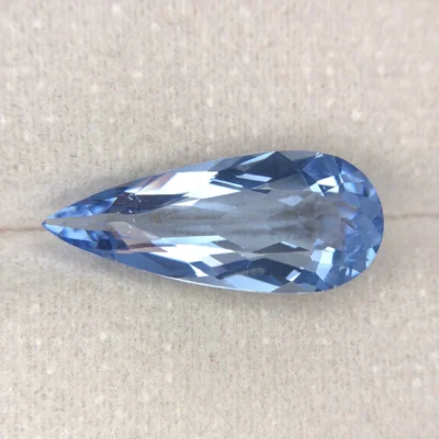 The finest Santa Maria color 5.27 ct bright Aquamarine