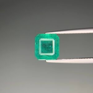 Natural Zambian Emerald Gemstone - Vivid Green, Earth-Mined Beauty 2.68 ct