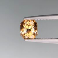 Rare imperial zircom from cambodia - collectors choice 1.91 ct - Image 2
